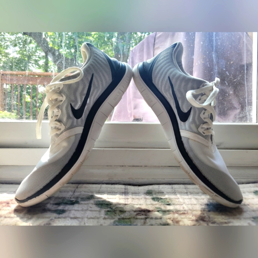 Nike White Barefoot Ride 4.0 Running Shoes